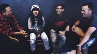 KHALIFA - Menaklukan Dunia (Audio Track)