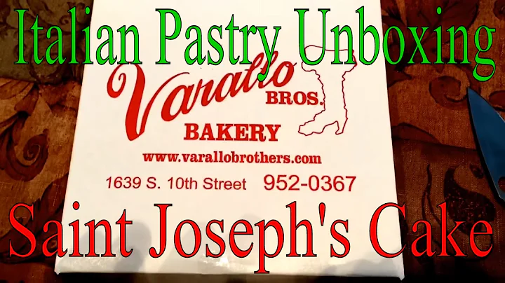 Italian pastry unboxing- Saint Joseph's cake and Lobster Claw