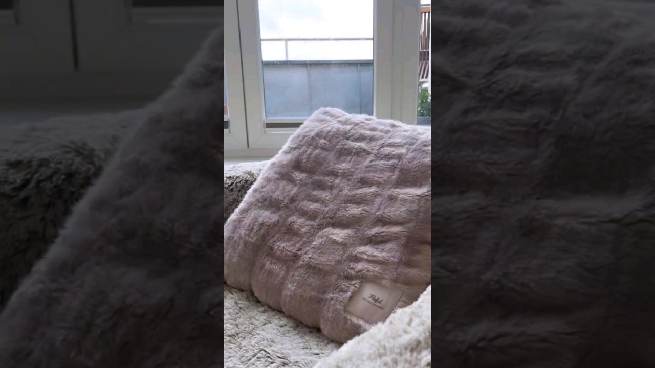 Get The Best Sleep EVER On A MyFlufel Cloud Bed ☁️💤🛏️ #dream - YouTube
