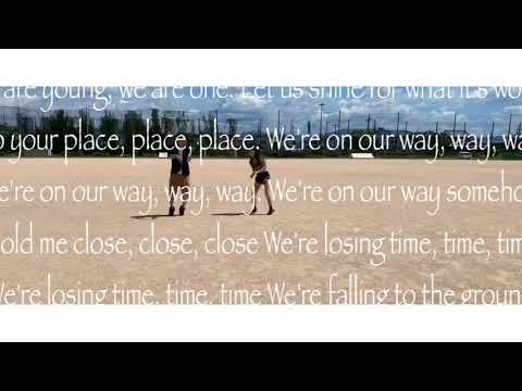 【DANCE VIDEO】On Our Way - The Royal Concept 【The Pink Glow】