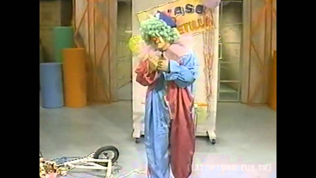 001 - Payaso Trompetilla [Que Vacilon 1993] [www.ZonaBoricua.tk] - YouTube