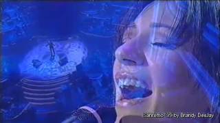 Video thumbnail of "MARIELLA NAVA - Così E' La Vita (Sanremo 1999 - Prima Esibizione - AUDIO HQ)"