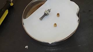 HF Predator engine Carburetor adjustable main Jet install. Adjustable Carburetor for Predator engine
