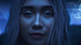 NIKI - Switchblade (Official Music Video)