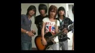 Petualang cinta-kangen band