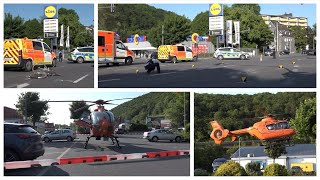 [Verkehrsunfall Rad vs. PKW] Rettungshubschrauber mit Sirene landet auf Supermarkt-Parkplatz