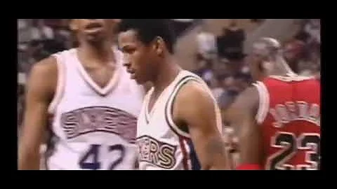 Allen Iverson vs Michael Jordan (Rookie vs The GOAT) NBA Legend's Iconic Crossover