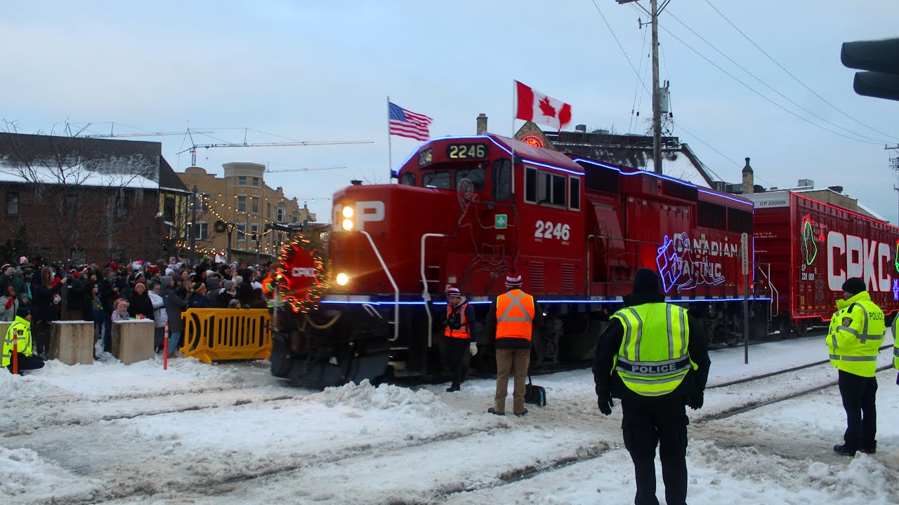 Рождественский поезд CPKC: 10 декабря 2025 года