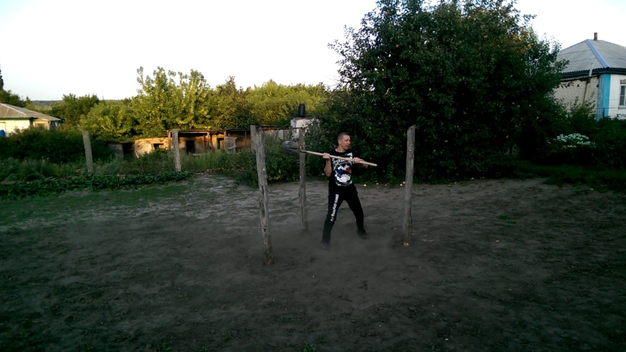 Клинок тренировка столбов