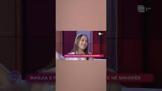 "Kënga, pasioni im më i madh”, fituesja e Festivalit të Fëmijëve performon live në ‘Çasti i Duhur’