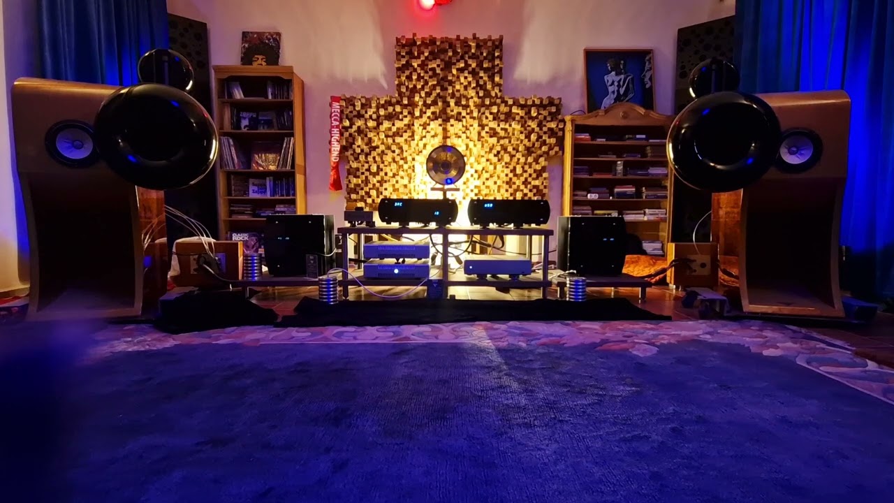 Aries Cerat plays beautiful