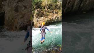 Caminhada Aquática rio Ceira em Góis, Coimbra, Portugal. via Trans Serrano