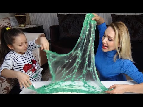 ANNEMLE 8 RENK SLİME CHALLENGE EN GÜZELİNİ KİM YAPACAK | Funny Kids Video