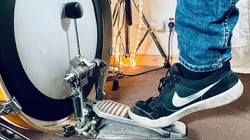 How to develop fast double strokes on the bass drum (sliding motion / heel up)