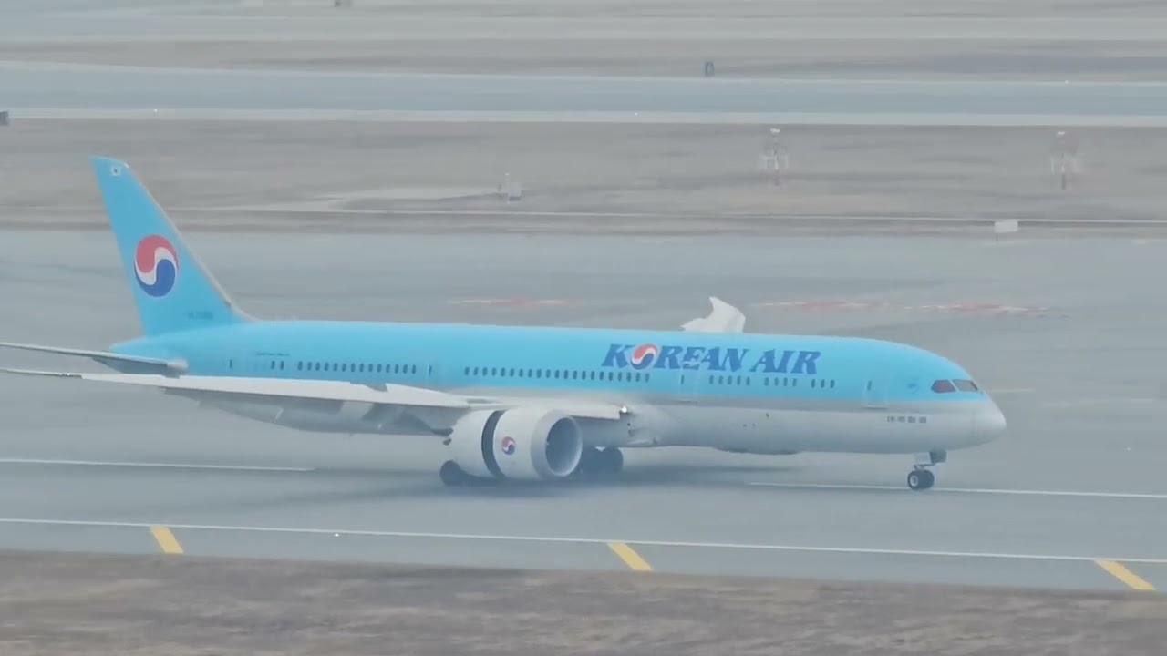 (항공기) Korean Air B787-9 DreamLiner HL7209 Seoul(ICN) Landing 2024년 1월 1일 1080P-4K'30FPS.