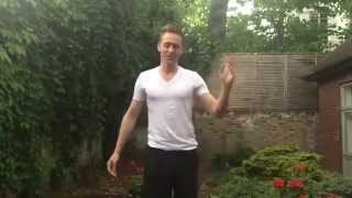 Tom Hiddleston ALS Ice Bucket Challenge in reverse