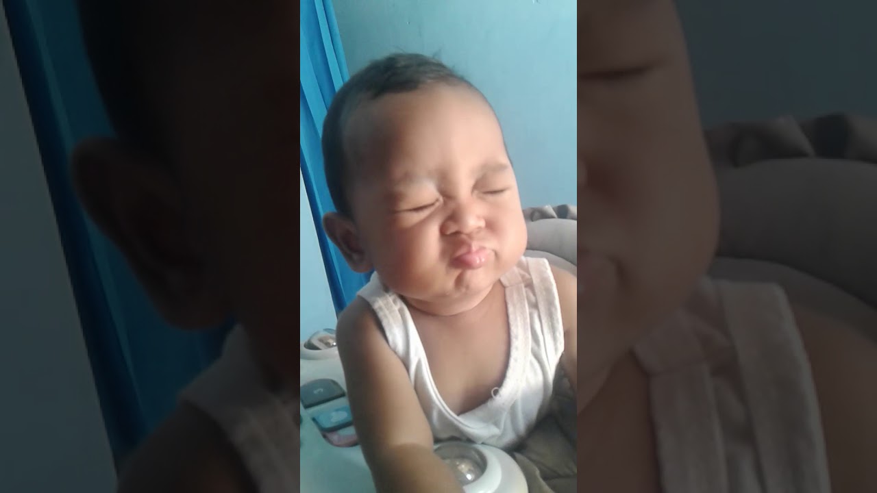 Anak kecil bergaya 