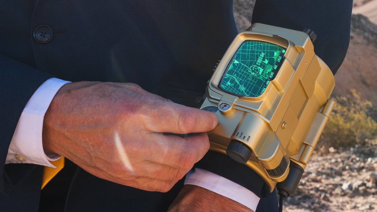 Fallout Pip-Boy 3000 Mk V Die-Cast Replica - Overseer's Edition