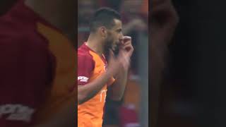 😅 Selçuk İnan Ve Belhanda Arasında Frikik Anlaşmazlığı #shorts #galatasaray