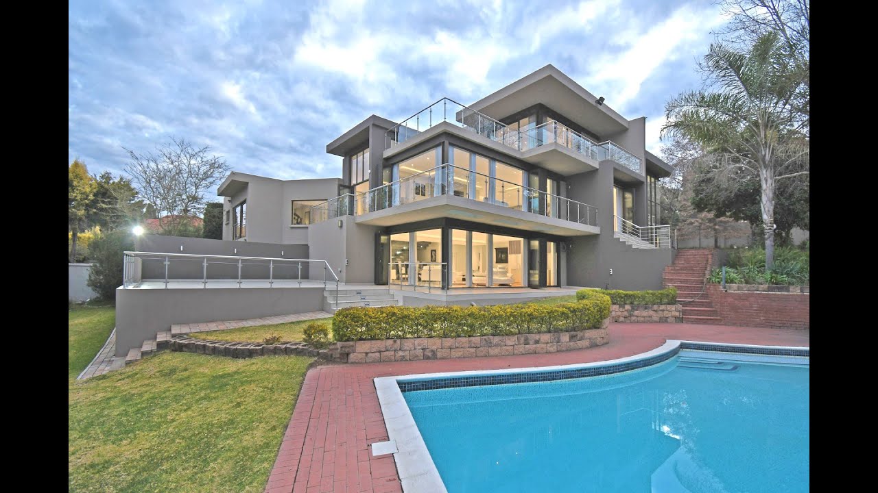 5 Bedroom House For Sale in Bryanston RL15816 Firzt Realty Company