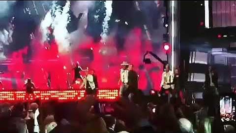 Backstreet boys in ACM AWARDS 2017