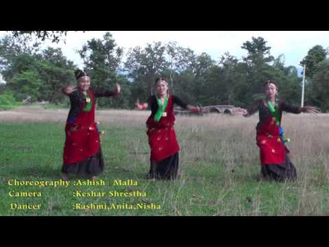 Nepali song Lagchha yo maan ghamailo banayo  Gurung dance