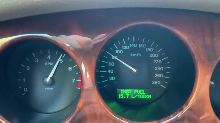Jaguar XJ8 4.0 V8 0-100 km/h acceleration