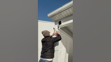 Solar Powered Security Cam: Capture Every Moment Day or Night  aosu SolarCam D1 Max