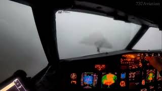 Décollage de Boeing 737 plein d’orage 2022 poste de pilotage (cockpit) HD