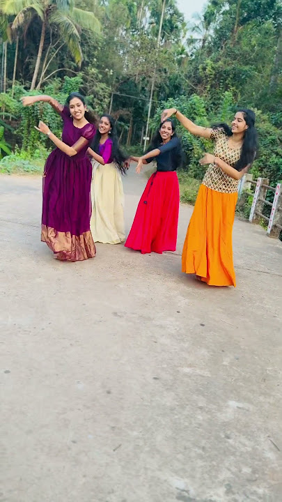 #kinginikaatu #anjalynikhil #dance #transition #shorts