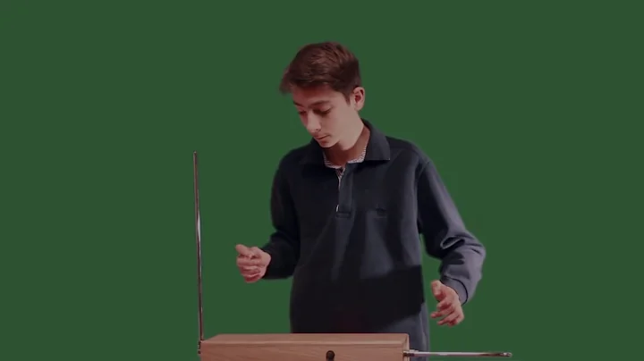 Debussy - Clair de Lune on the theremin