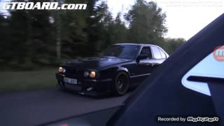 Bmw M5 vs Bugatti Veyron