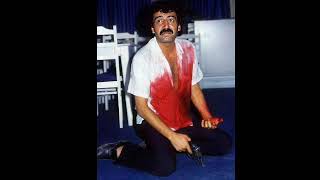 Müslüm Gürses Bakma Bana Öyle Derin Derin Neyletim Senin Gibi Yari Mehtaplı Gecelerde