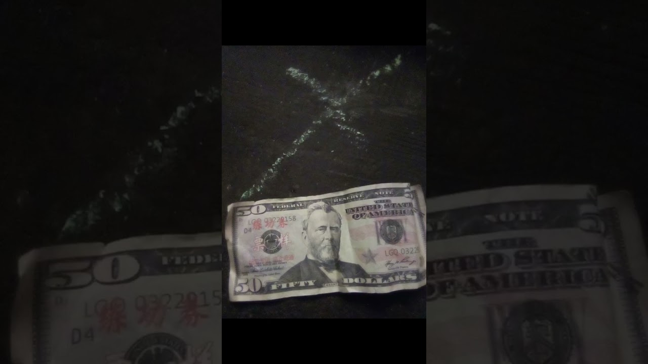 None Chuck's & Bite-E: iWormhole®