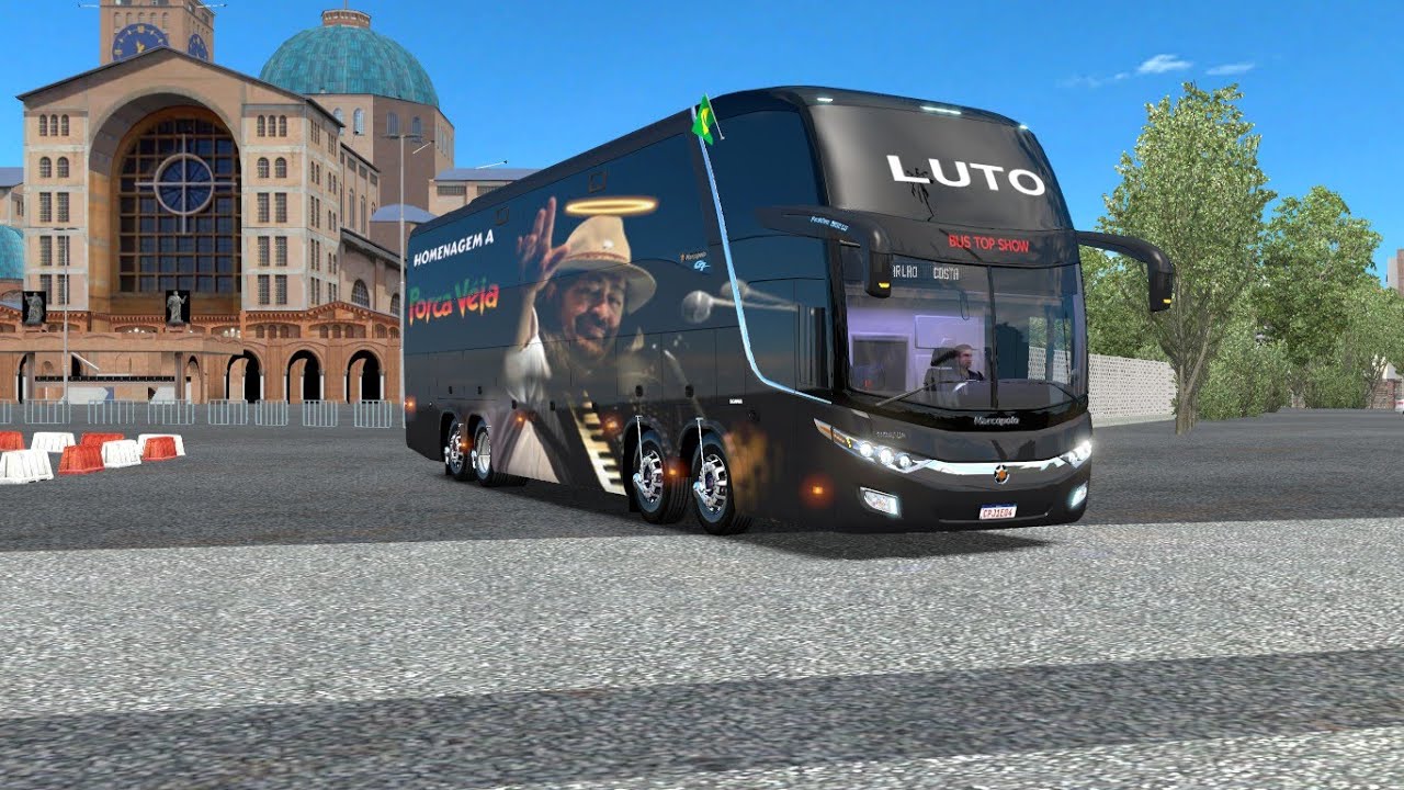 HOMENAGEM AO CANTOR E GAITEIRO PORCA VÉIA NO BUS TOP SHOW