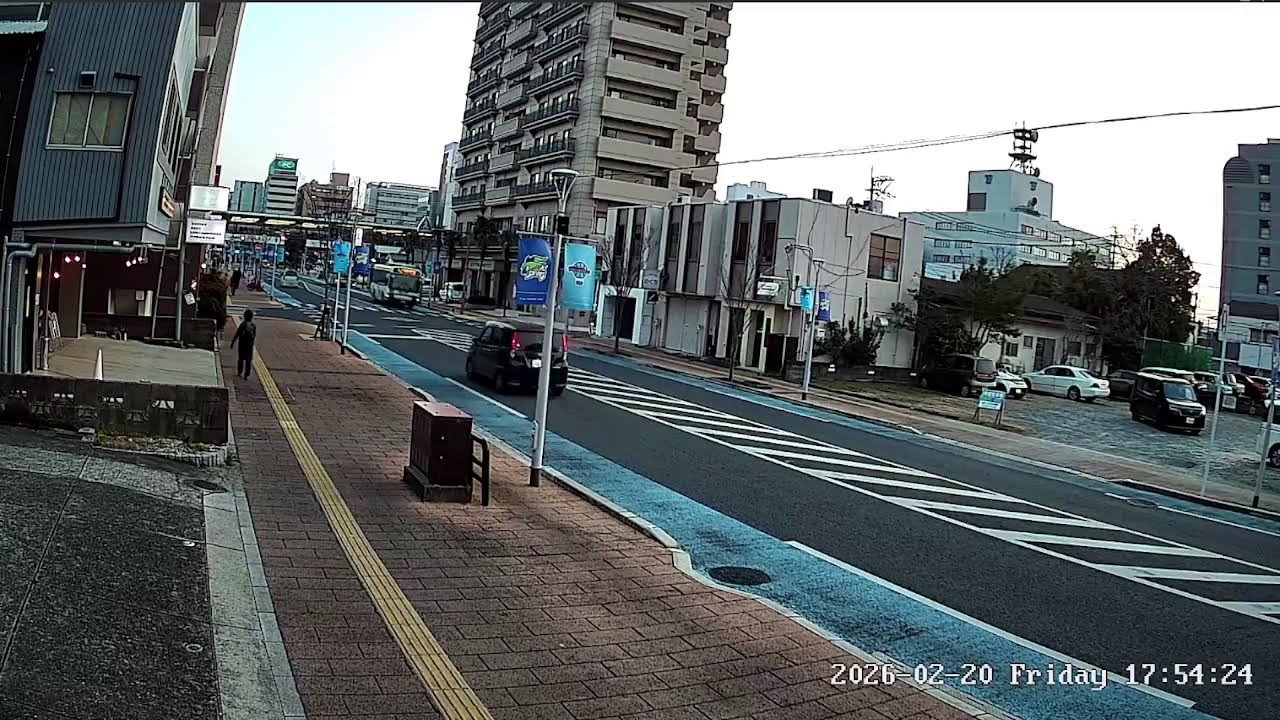 佐賀県佐賀市JR佐賀駅北口通りライブカメラ Saga Sagashi Live camera.world.cam