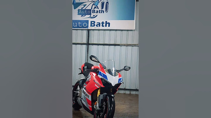 DUCATI PANIGALE V4S 🥵 BMW S 1000RR 🥵#bike #ducati #bmw #viralvideo