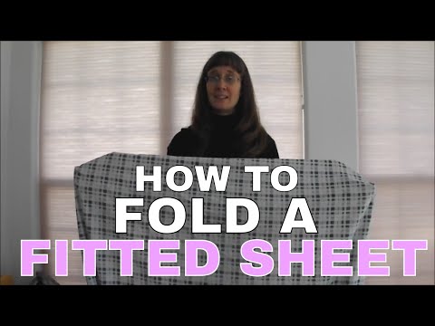 Laundry Life Hack: How To Fold A Fitted Sheet