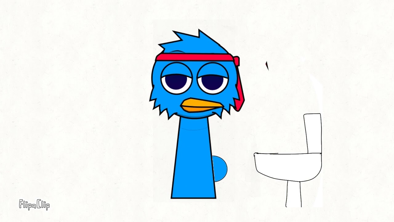 Azuri pees on the toliet 