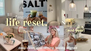 Download Lagu *major* MID-YEAR RESET! (creating new habits, deep clean + apartment refresh, HOW to set goals) MP3 Download Lagu *major* MID-YEAR RESET! (creating new habits, deep clean + apartment refresh, HOW to set goals) MP3