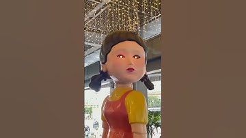 Огромная Кукла из Сериала Игра в Кальмара в Реальной Жизни!😳 #shorts #игравкальмара  #технологии