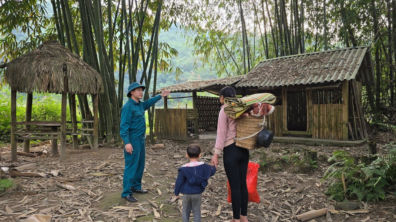 200 Days: A Kind Policeman Gives a Single Mother and an Orphaned Child an Abandoned House