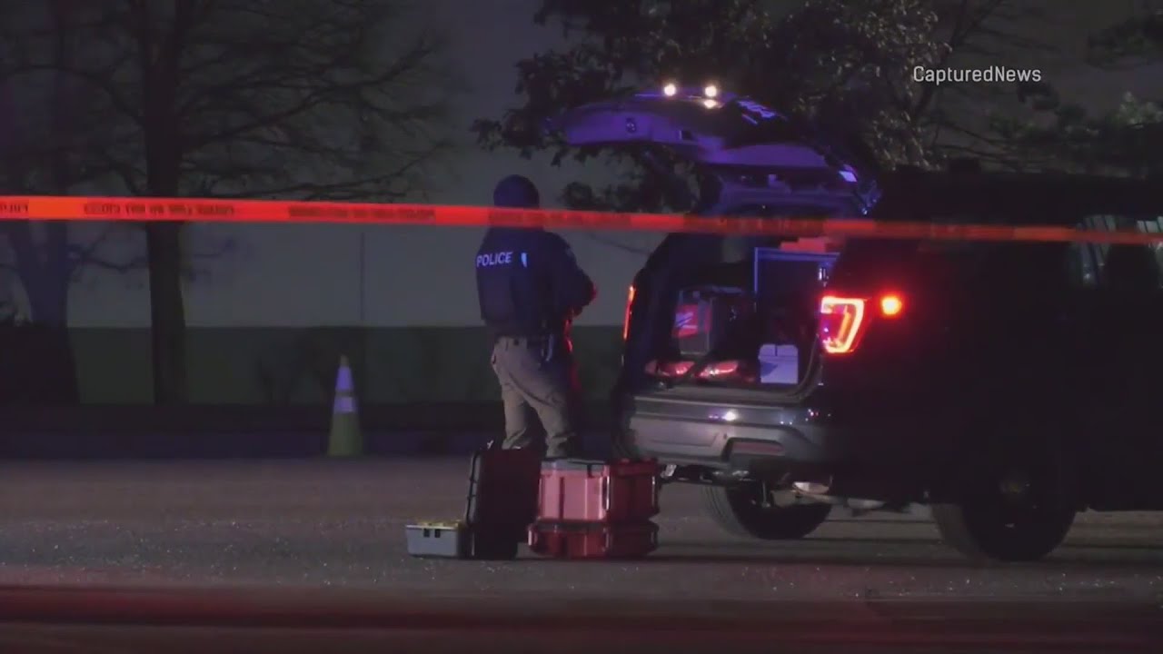 Woman found dead inside vehicle in Waukegan - YouTube