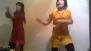 Uzbek qizlari yangi raqslari bilan new video 2016 Узбечки учять всему миру танцеват