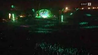Robbie Williams - Tripping (Leeds) Robbie Williams - Tripping (Leeds)