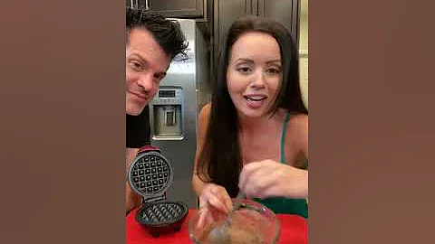 Kyle and mistie cooking live