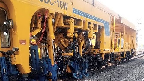 Point zone track ballasts temping by unimate for high speed train 🚂🏭🛠⚙️⚒️