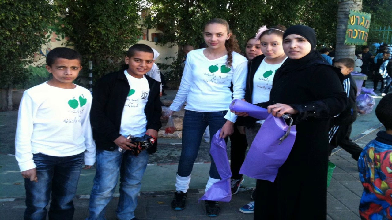 الصحة والامن والامان في المدرسة العمرية الرملة.wmv