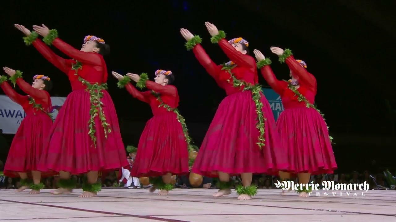Hālau Hiʻiakaināmakalehua • Kumu Robert Keano Kaʻupu IV & Lono Padilla