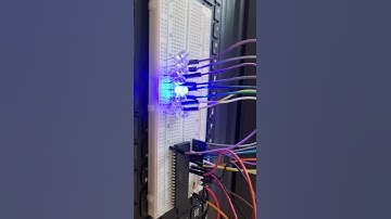 "The Magic of Light with ATmega32! Watch 8 LEDs Dance in Sequence 💡✨"